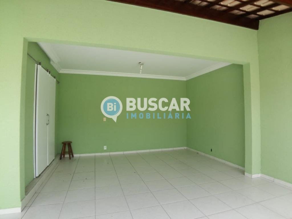 Casa à venda com 4 quartos, 2 suítes, 2 vagas e 156m² no Brasília, Feira de Santana (BA) — foto 8 de 12