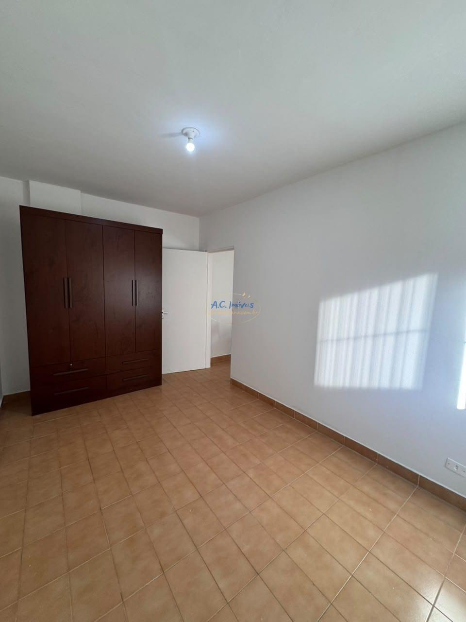 Apartamento à venda com 1 quarto, 1 banheiro, 1 vaga e 44m² no Vila Caiçara, Praia Grande (SP) — foto 8 de 15
