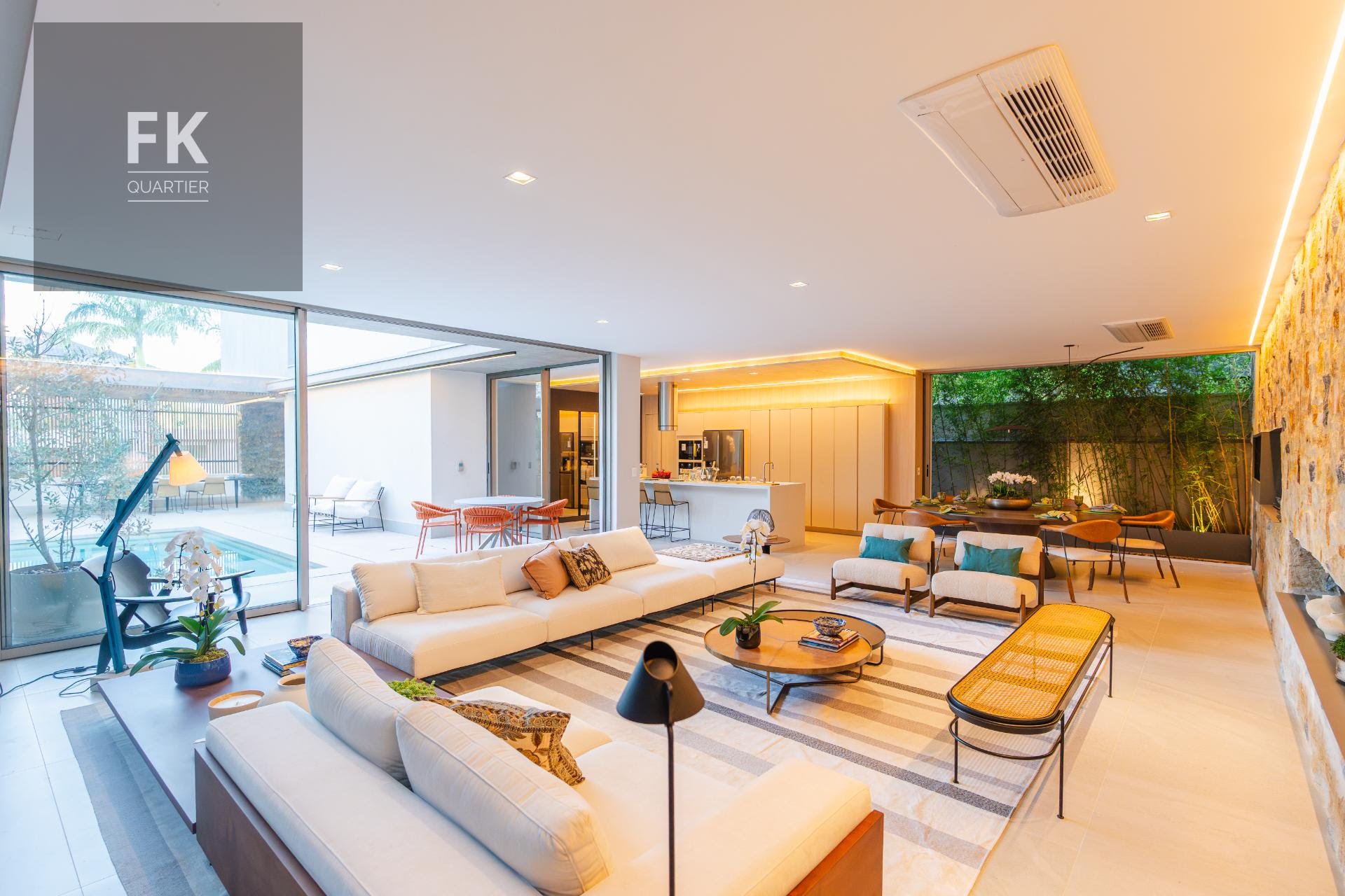 Casa à venda com 4 quartos, 4 suítes, 4 vagas e 456m² no Residencial Tambore, Barueri (SP) — foto 10 de 30