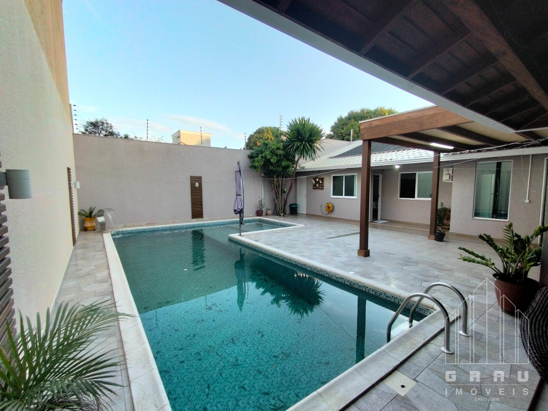 Casa no Jardim Lancaster  -  Foz do Iguaçu