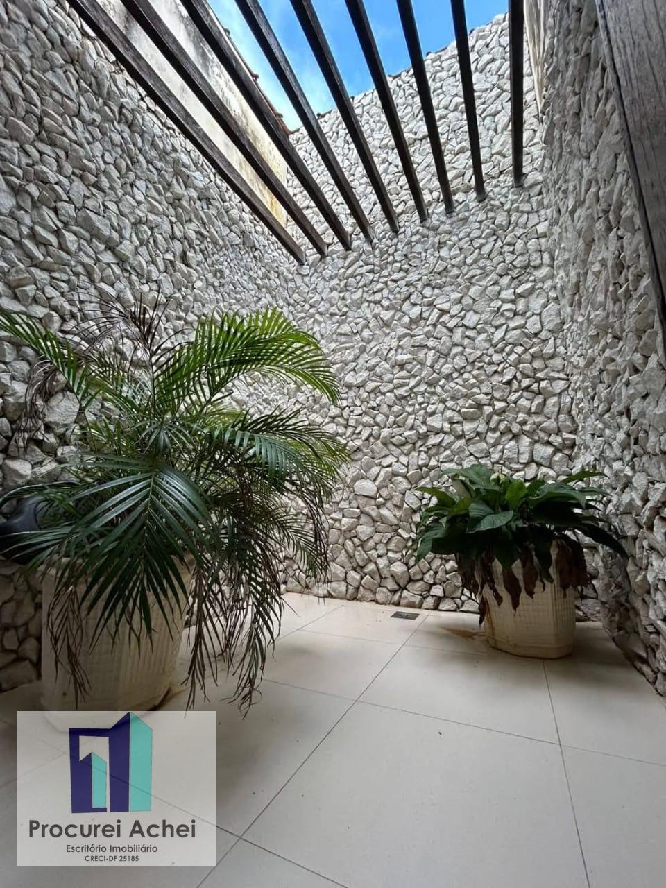 Casa à venda com 3 quartos, 2 suítes, 4 vagas e 926m² no Setor Habitacional Vicente Pires, Brasília (DF) — foto 27 de 27