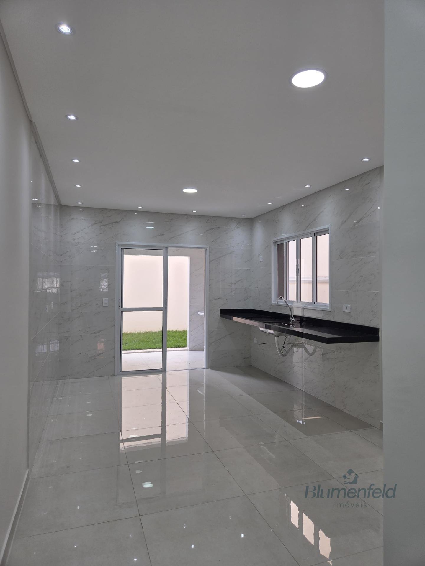 Casa à venda com 3 quartos, 3 suítes, 2 vagas e 114m² no Center Ville, Arujá (SP) — foto 9 de 27
