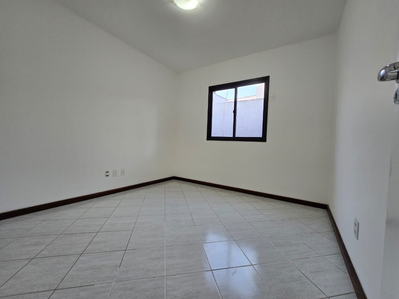 Casa para alugar com 4 quartos, 2 suítes, 3 vagas e 120m² no Santo Antônio dos Prazeres, Feira de Santana (BA) — foto 5 de 29