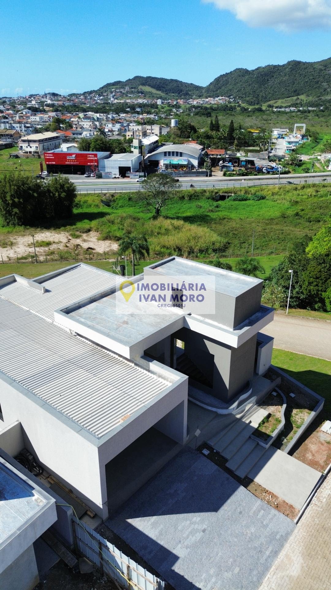 Casa à venda com 4 quartos, 4 suítes, 3 vagas e 551m² no Ingleses Norte, Florianópolis (SC) — foto 26 de 30