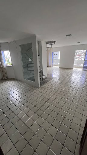 Apartamento à venda com 5 quartos, 4 suítes, 2 vagas e 216m² no Casa Amarela, Recife (PE) — foto 4 de 29