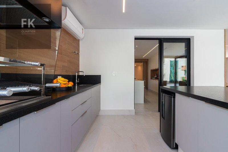 Casa à venda com 5 quartos, 5 suítes, 6 vagas e 548m² no Alphaville Residencial Zero, Barueri (SP) — foto 16 de 25