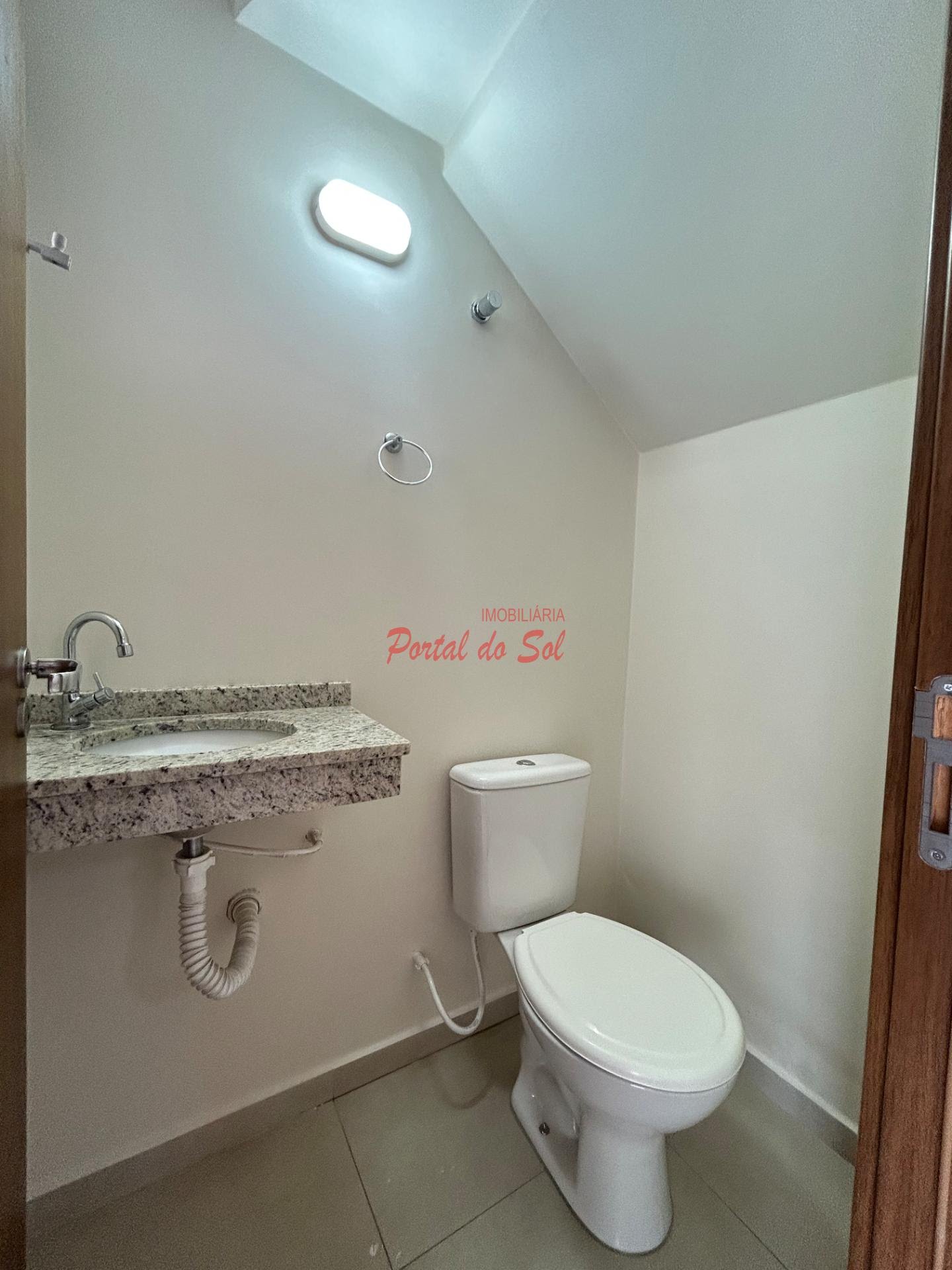 Casa para alugar com 3 quartos, 1 suíte, 1 vaga e 100m² no Centro, Santo Antônio da Platina (PR) — foto 4 de 13