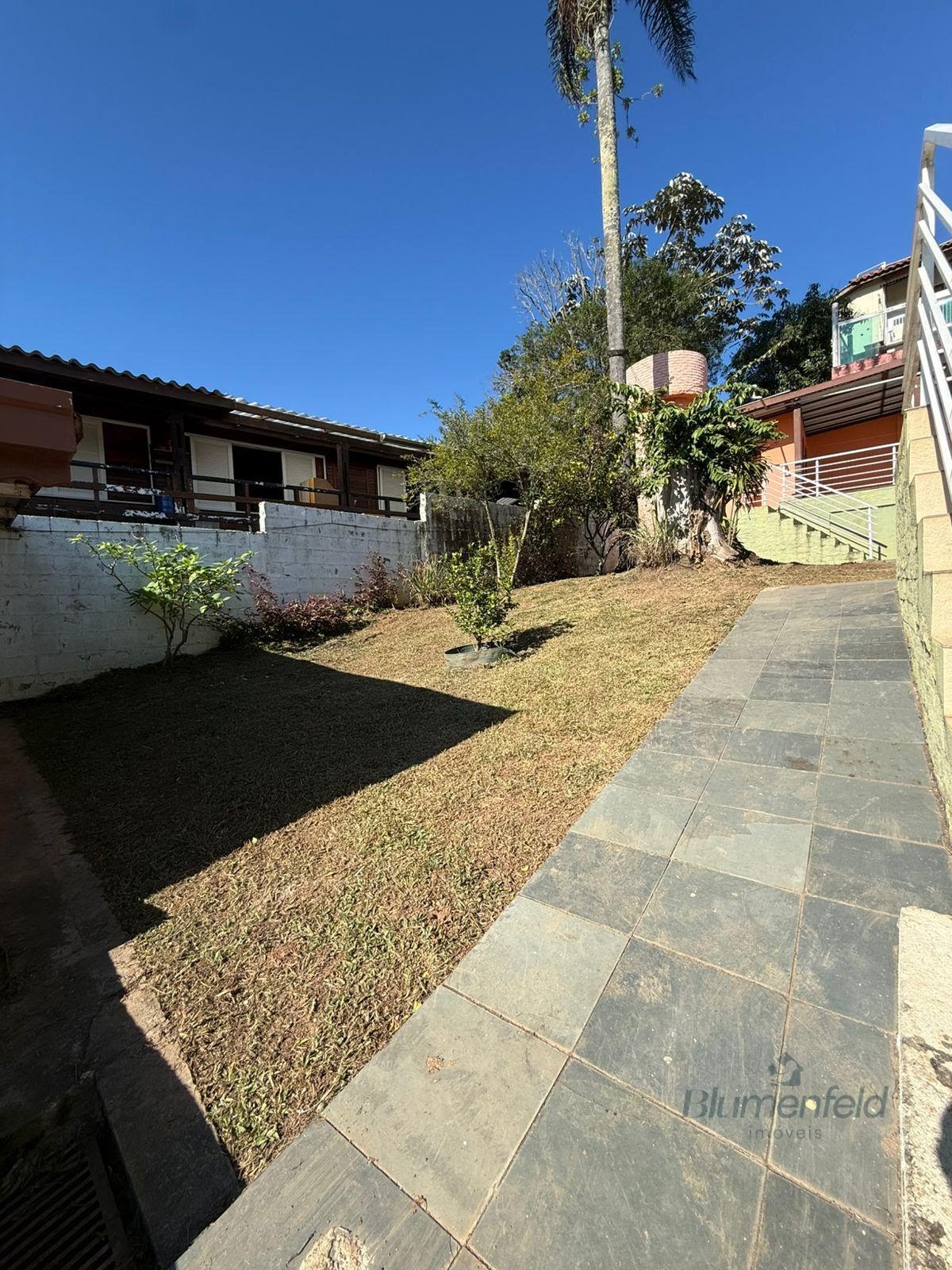 Casa à venda com 3 quartos, 1 suíte, 3 vagas e 305m² no Arujá Country Club, Arujá (SP) — foto 17 de 25