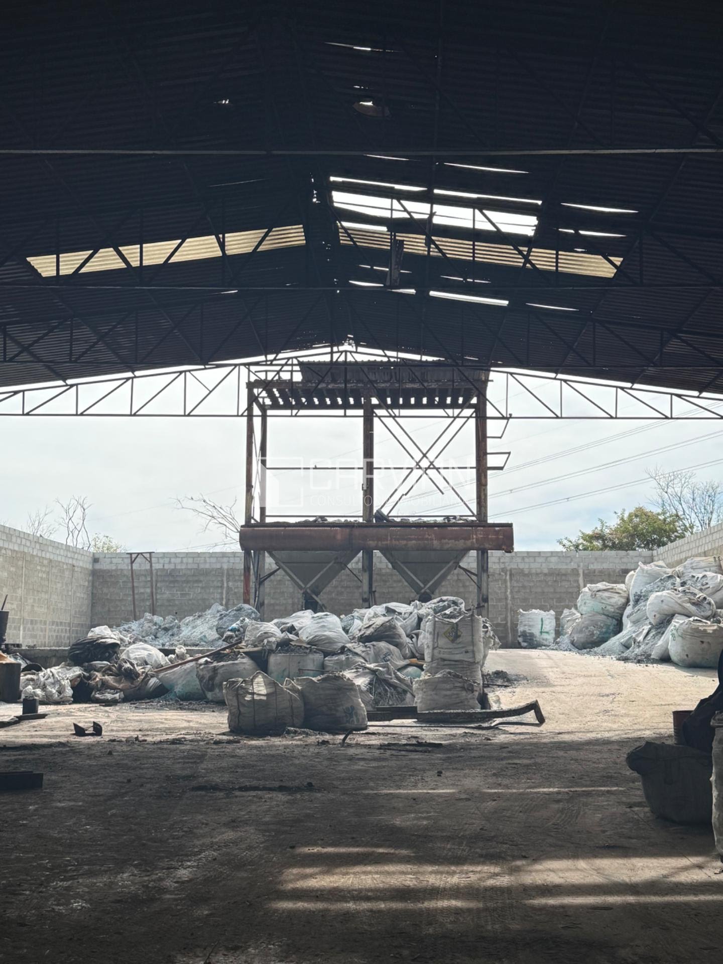 Comercial à venda com 2 banheiros e 1000m² no Área Industrial, Jardinópolis (SP) — foto 2 de 3