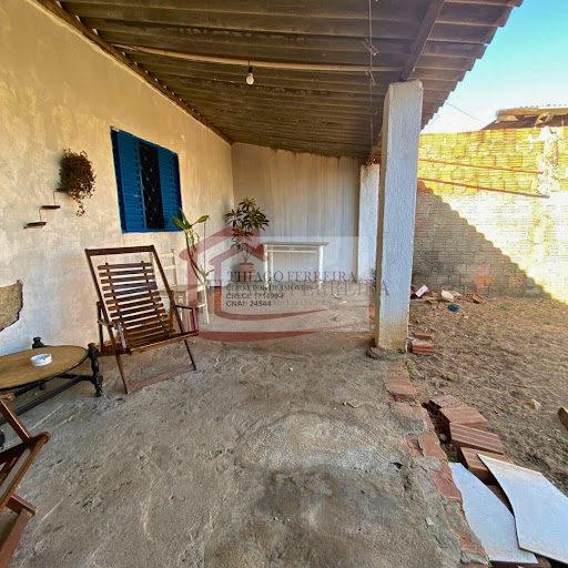 Casa em São Salvador  -  Santa Rita do Passa Quatro
