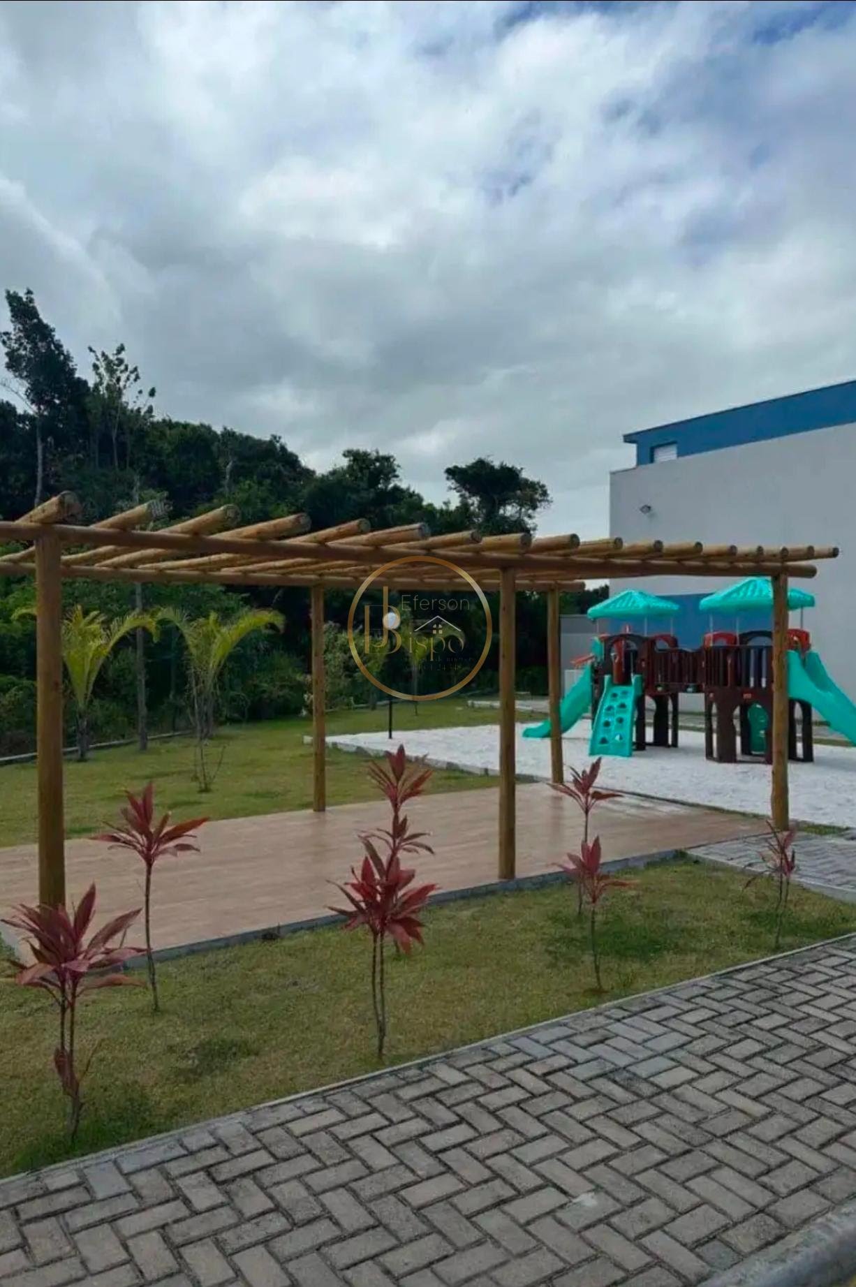 Apartamento à venda com 2 quartos, 1 suíte, 1 vaga e 65m² no Loteamento D’ville, Porto Seguro (BA) — foto 4 de 7