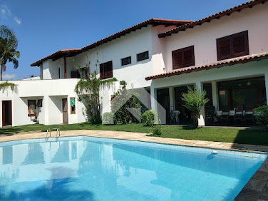 Casa de Condomínio em Alphaville - Santana de Parnaíba, SP