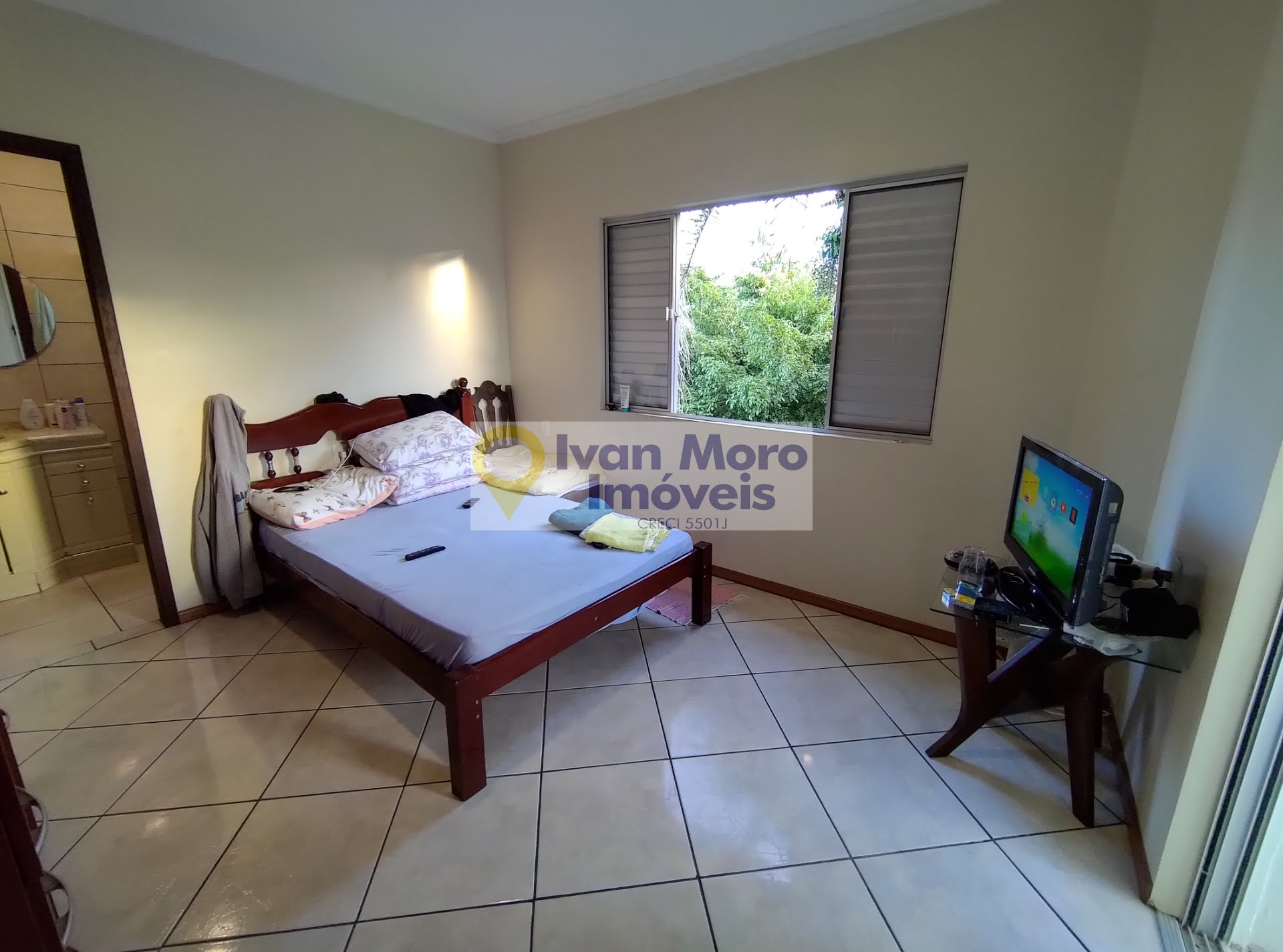 Casa à venda com 5 quartos, 2 suítes, 2 vagas e 199m² no Daniela, Florianópolis (SC) — foto 21 de 30