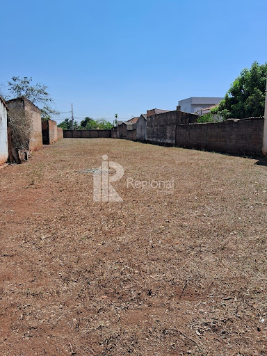 Terreno em Jardim Kenedy  -  Jaboticabal