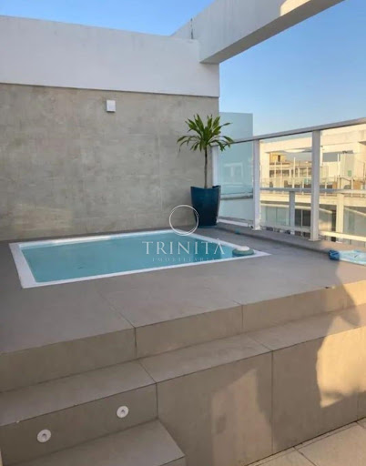 Piscina 2