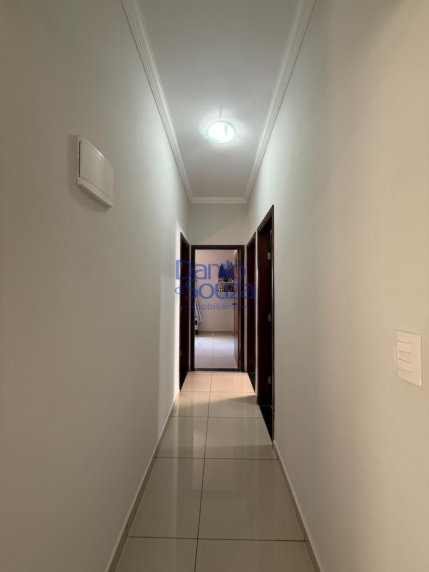 Casa à venda com 3 quartos, 1 suíte, 2 vagas e 300m² no Jardim Europa I, Araxá (MG) — foto 11 de 19