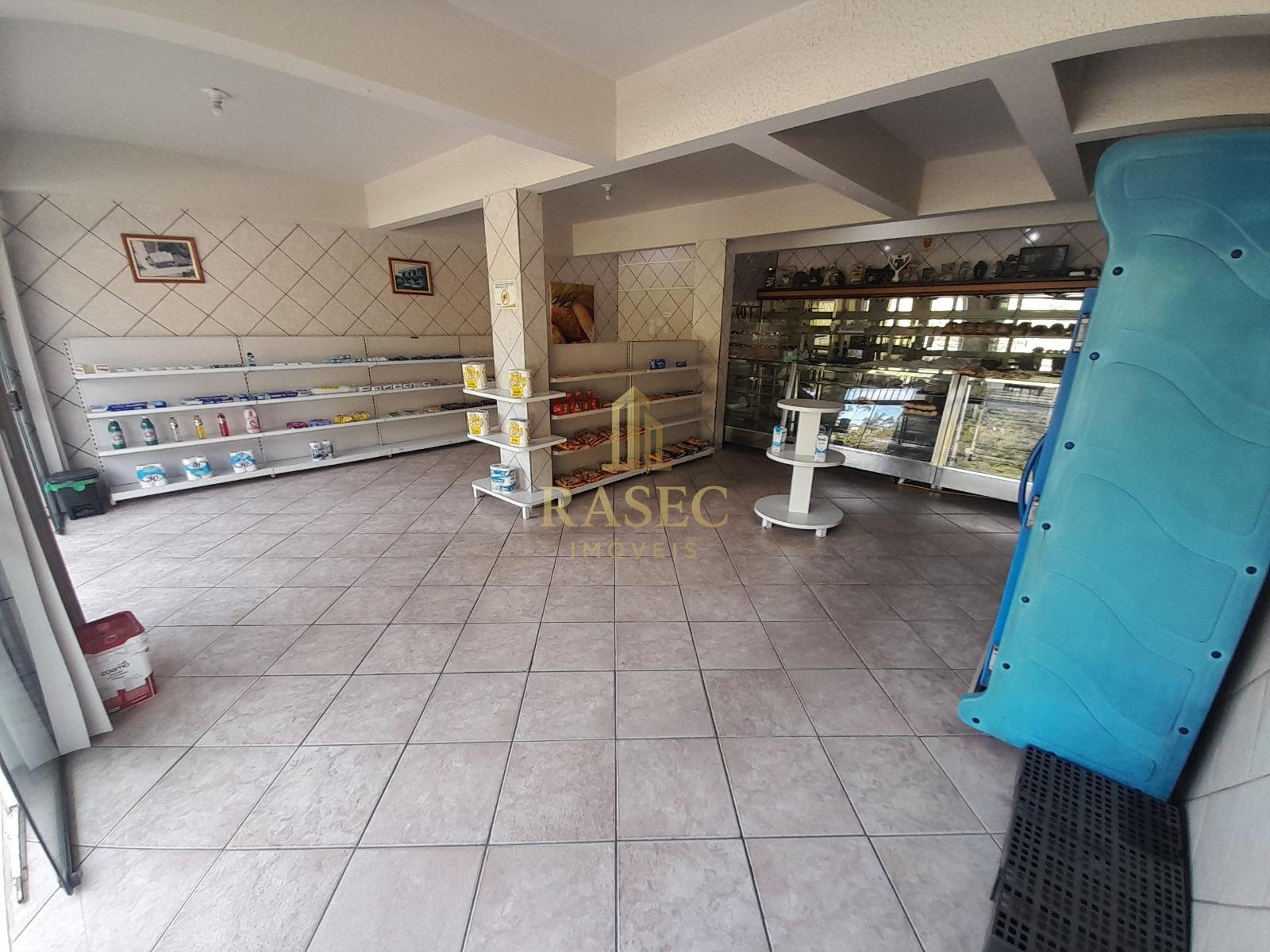 Casa à venda com 5 quartos, 2 banheiros, 2 vagas e 750m² no Paquetá, Brusque (SC) — foto 3 de 24