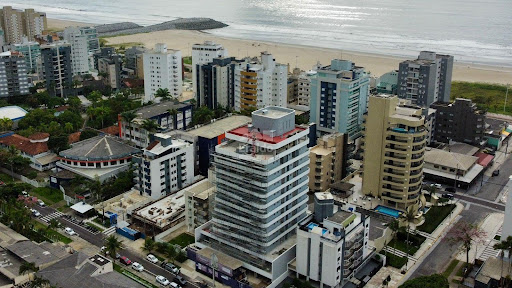 Apartamento  avenda em Balneário Caiobá - Matinhos, PR