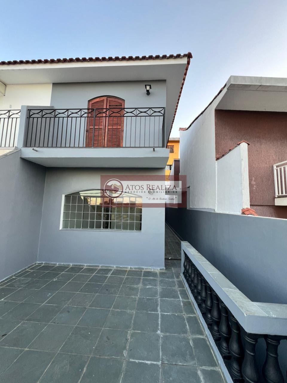 Casa à venda com 2 quartos, 2 banheiros, 2 vagas e 108m² no Interlagos, São Paulo — foto principal