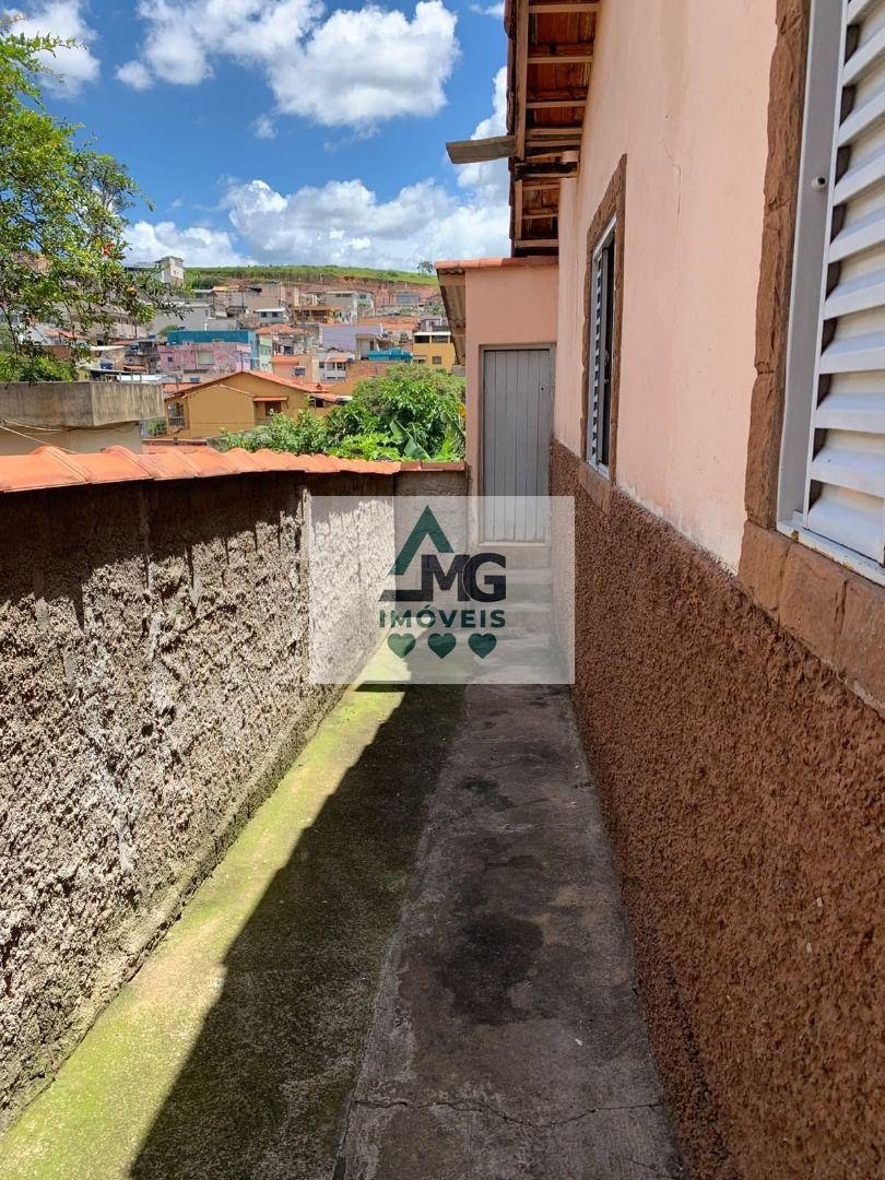 Casa para alugar com 2 quartos e 50m² no Vila Amoreli, Três Corações (MG) — foto 14 de 16