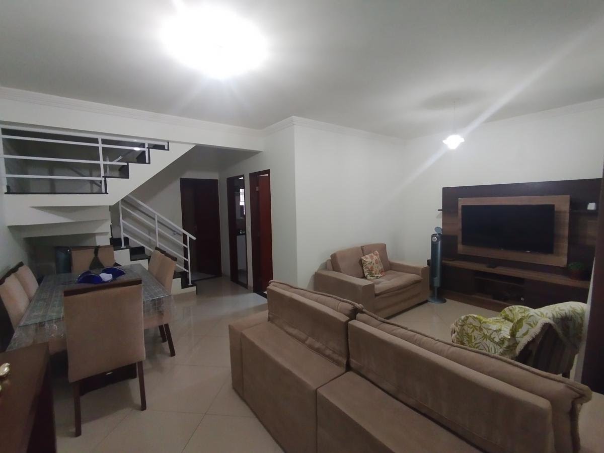 Casa à venda com 3 quartos, 2 suítes, 2 vagas e 150m² no Jardim Mariléa, Rio das Ostras (RJ) — foto 4 de 28