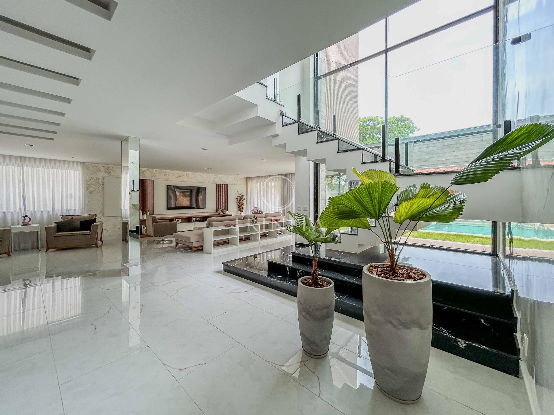 Novo Leblon - Escada  - Trinità Imobiliária