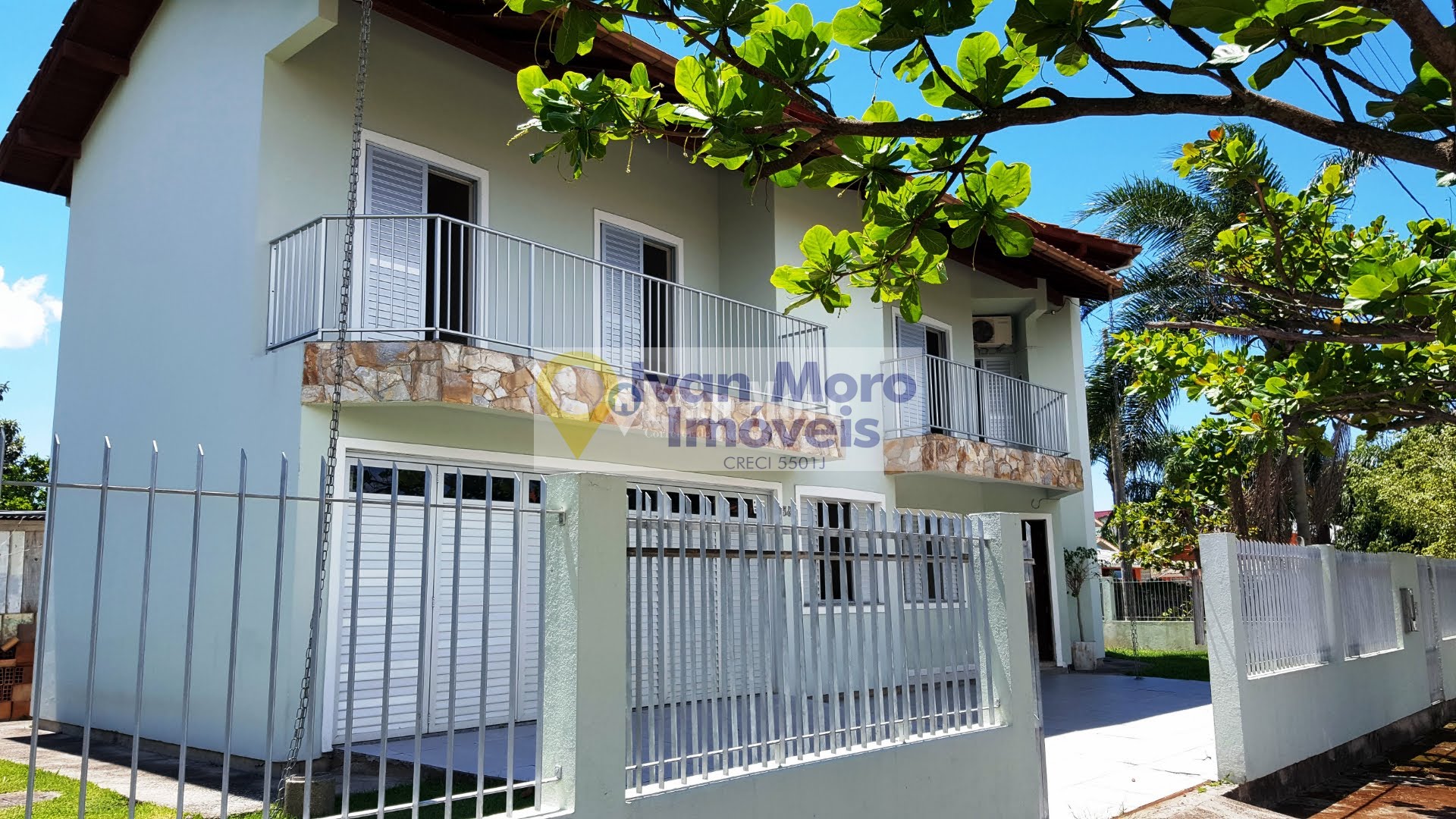 Casa à venda com 5 quartos, 2 suítes, 2 vagas e 199m² no Daniela, Florianópolis (SC) — foto 3 de 30