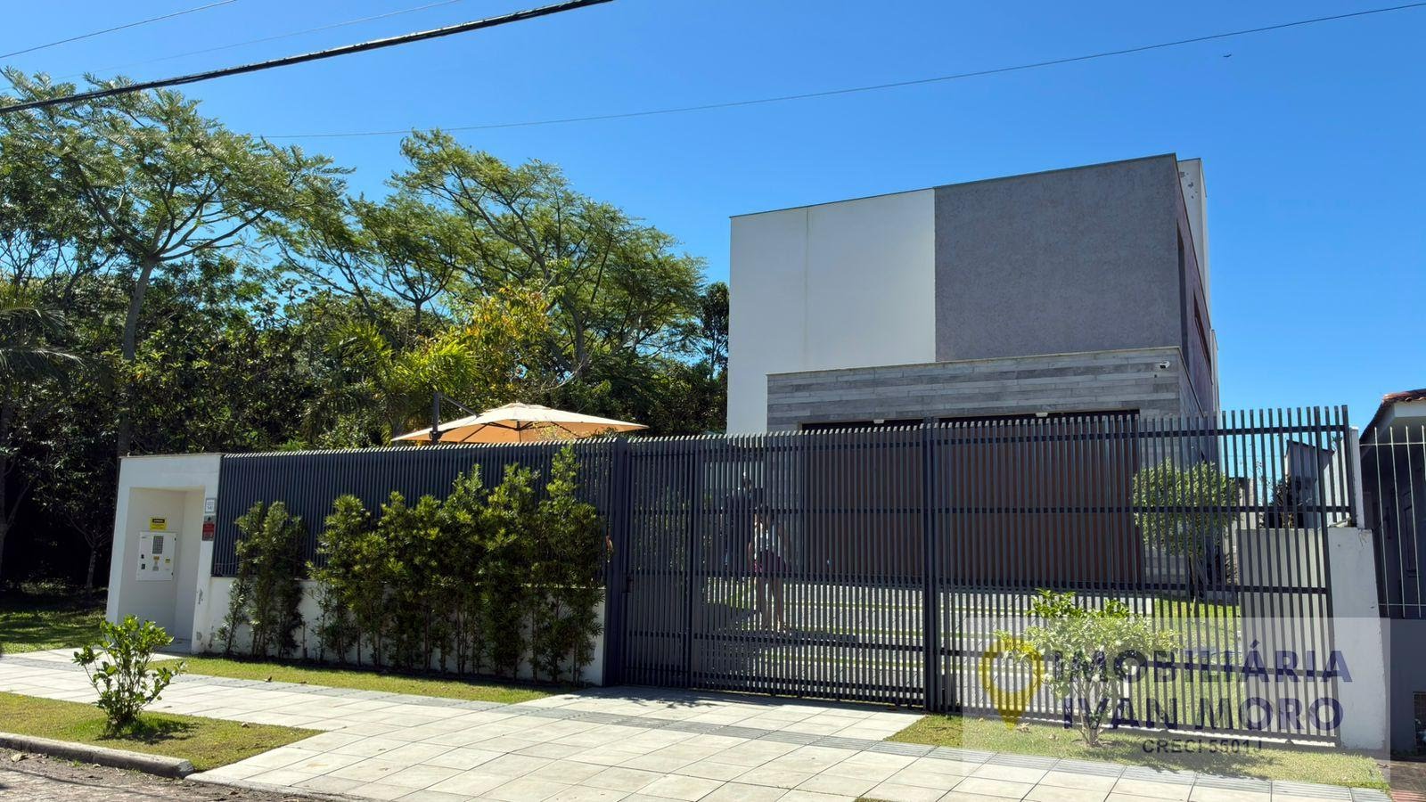 Casa para alugar com 3 quartos, 3 suítes e 2 vagas no Daniela, Florianópolis (SC) — foto 3 de 30