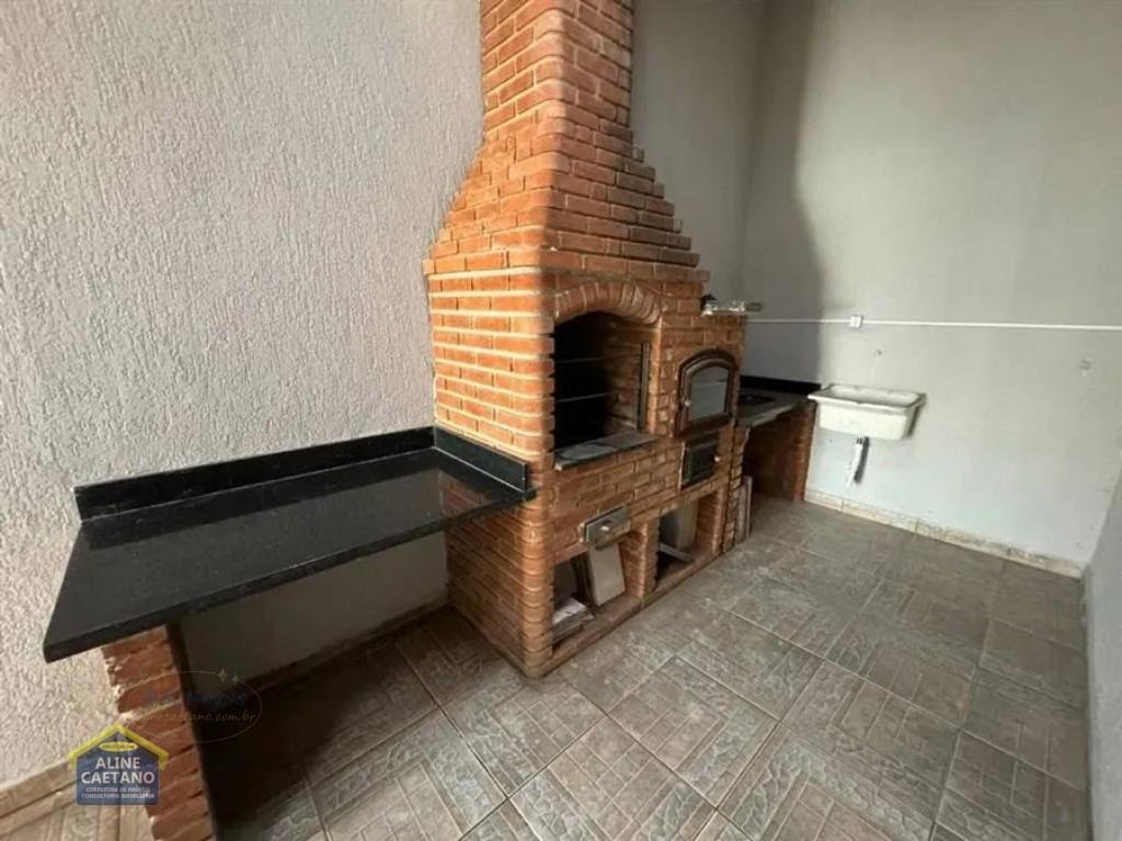 Casa à venda com 3 quartos, 1 suíte, 2 vagas e 194m² no Guilhermina, Praia Grande (SP) — foto 18 de 20