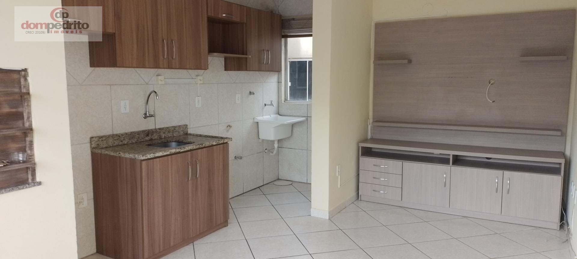 Sala de estar /cozinha e churrasqueira 