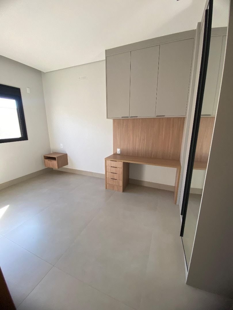 Casa à venda com 3 quartos, 3 suítes e 178m² no Loteamento Terras de Florença, Ribeirão Preto (SP) — foto 5 de 30