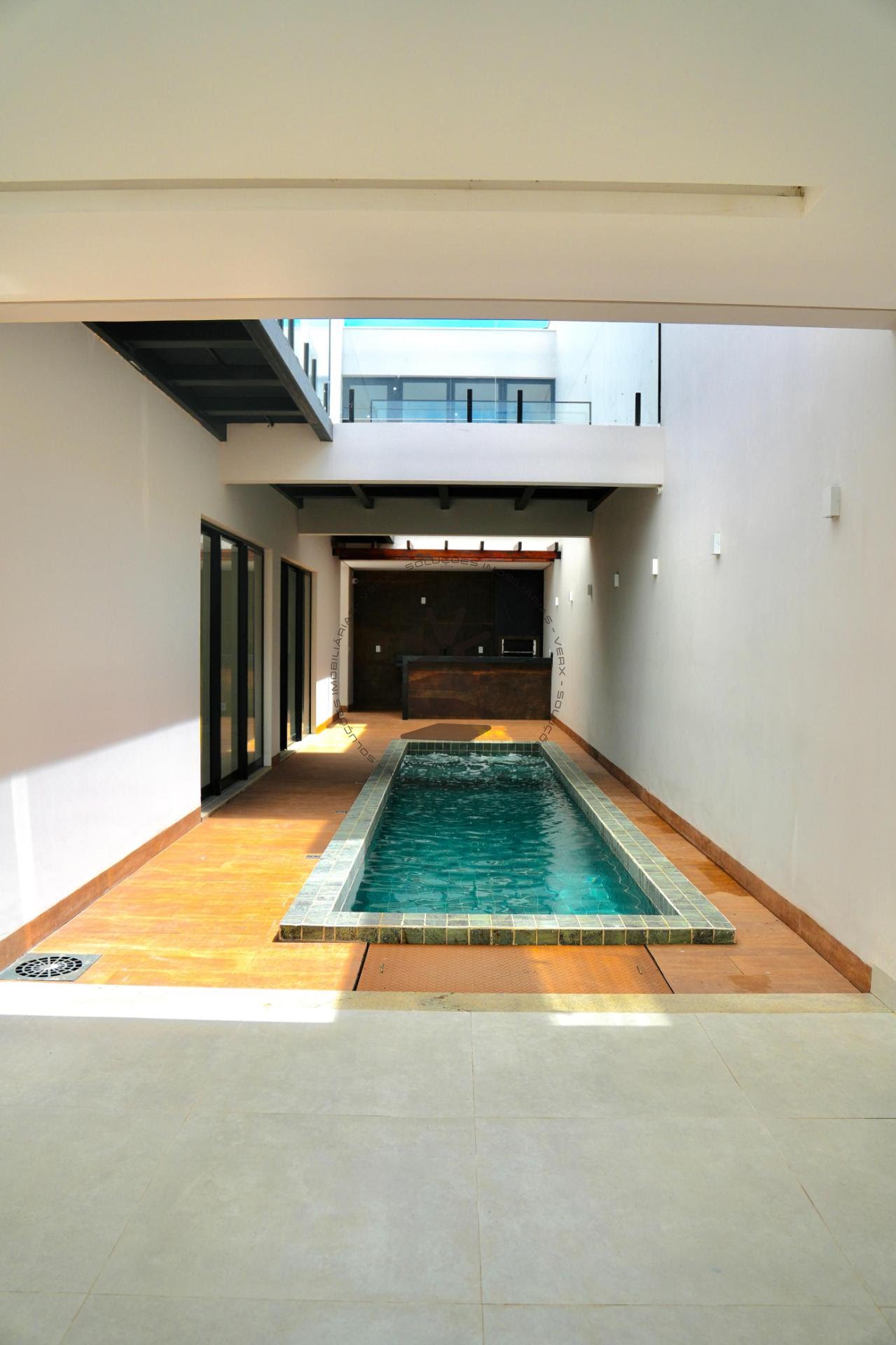 Casa à venda com 3 quartos, 2 suítes, 4 vagas e 236m² no Ouro Branco, Barreiras (BA) — foto 21 de 23