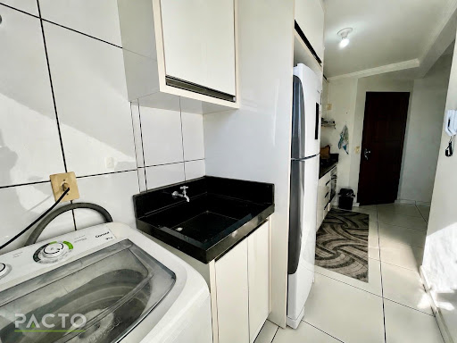 Apartamento à venda em Urussanguinha, Araranguá | 59m²