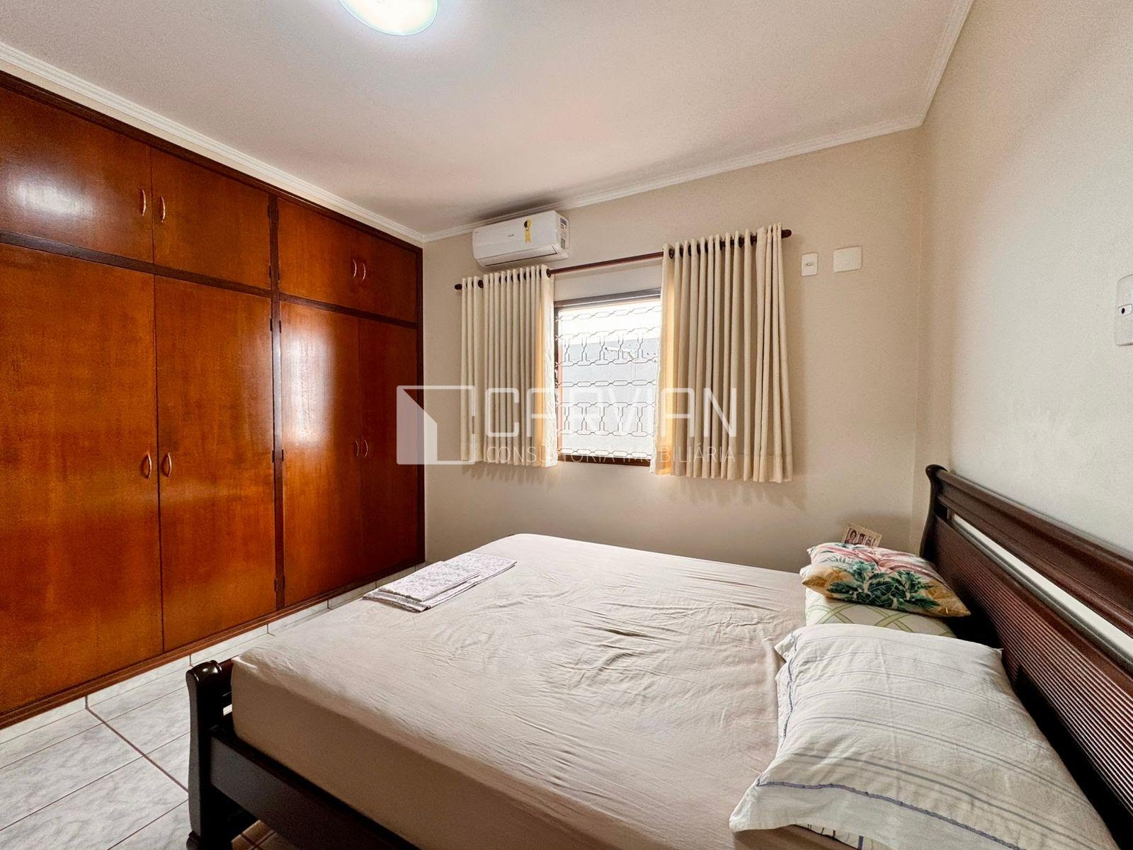 Casa à venda com 3 quartos, 1 suíte, 2 vagas e 250m² no Parque Industrial Lagoinha, Ribeirão Preto (SP) — foto 18 de 30