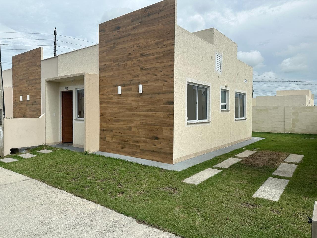 Casa à venda no Nova Esperança, Feira de Santana (BA) — foto 2 de 5