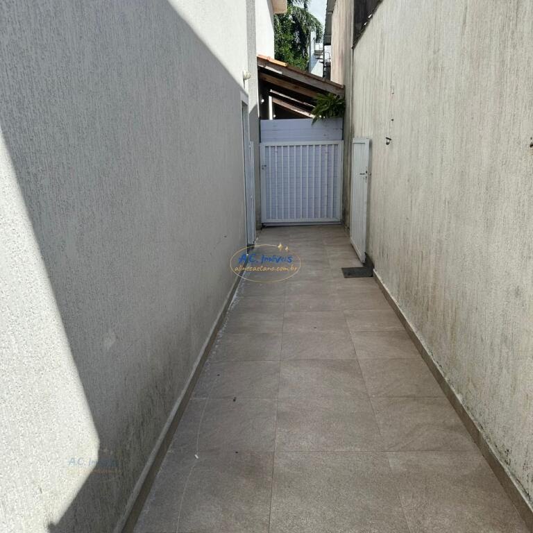 Casa à venda com 2 quartos, 2 banheiros, 1 vaga e 53m² no Jardim Melvi, Praia Grande (SP) — foto 11 de 30