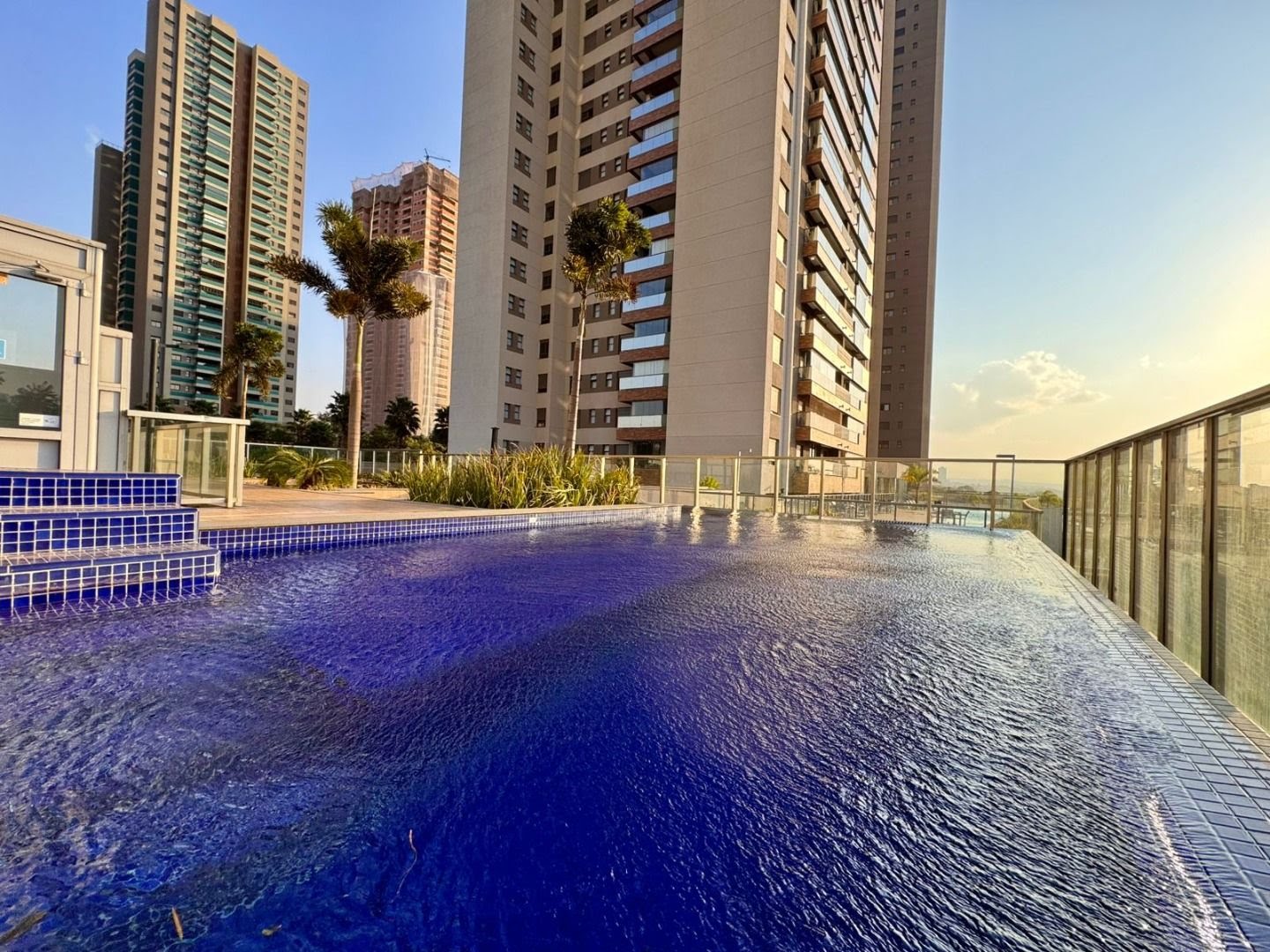Apartamento à venda com 3 quartos, 3 suítes, 2 vagas e 134m² no Jardim Olhos D Agua, Ribeirão Preto (SP) — foto 2 de 30
