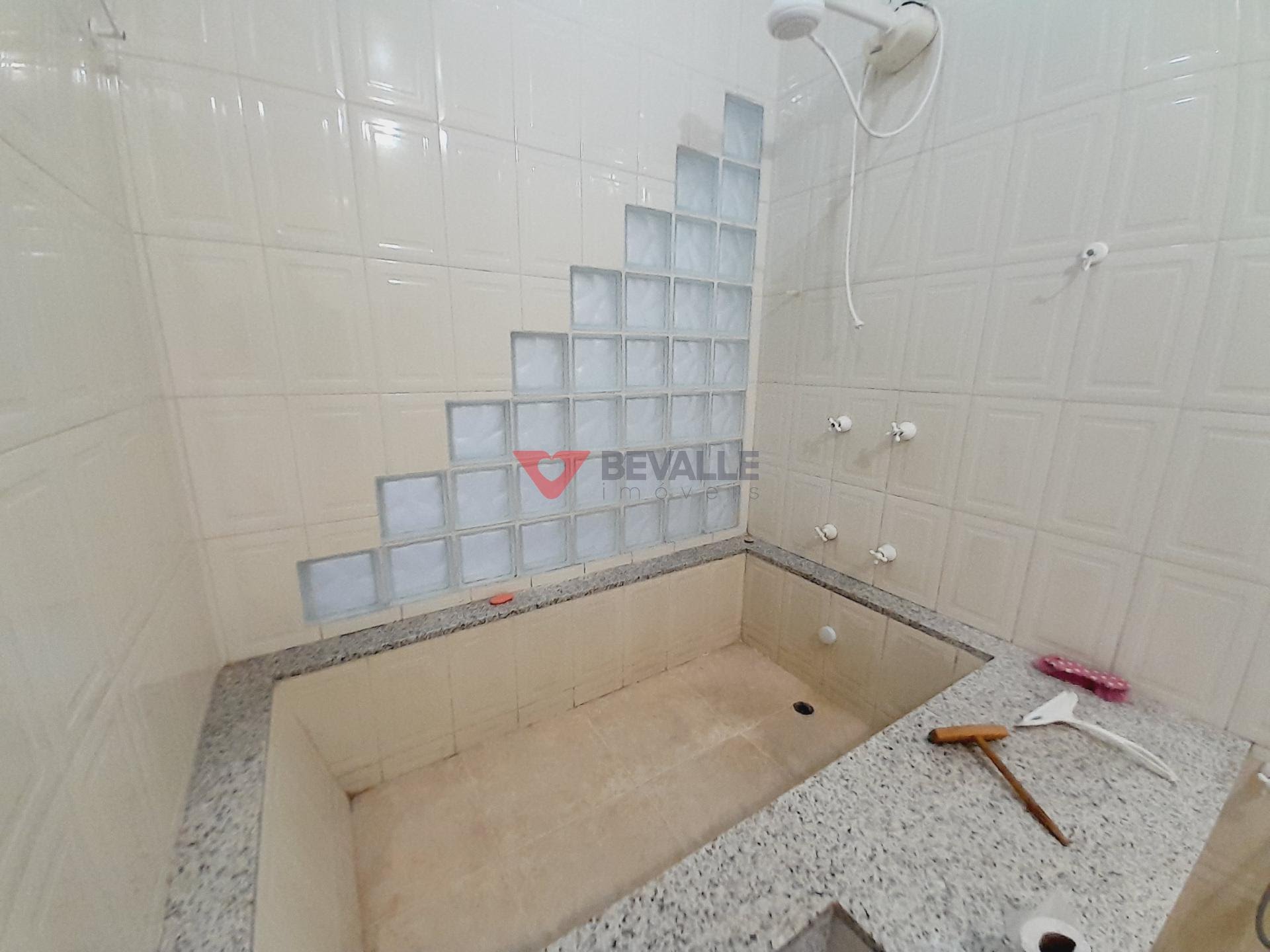 Apartamento à venda com 4 quartos, 2 banheiros e 184m² no Botafogo, Rio de Janeiro (RJ) — foto 26 de 30
