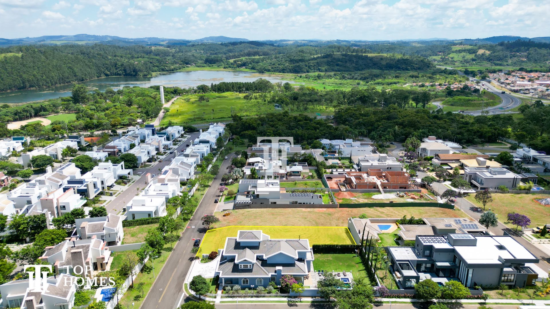 Terreno à venda no condomínio Quinta das Paineiras em Jundiaí/SP