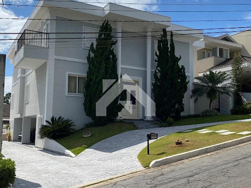 Casa de Condomínio em Alphaville - Santana de Parnaíba, SP