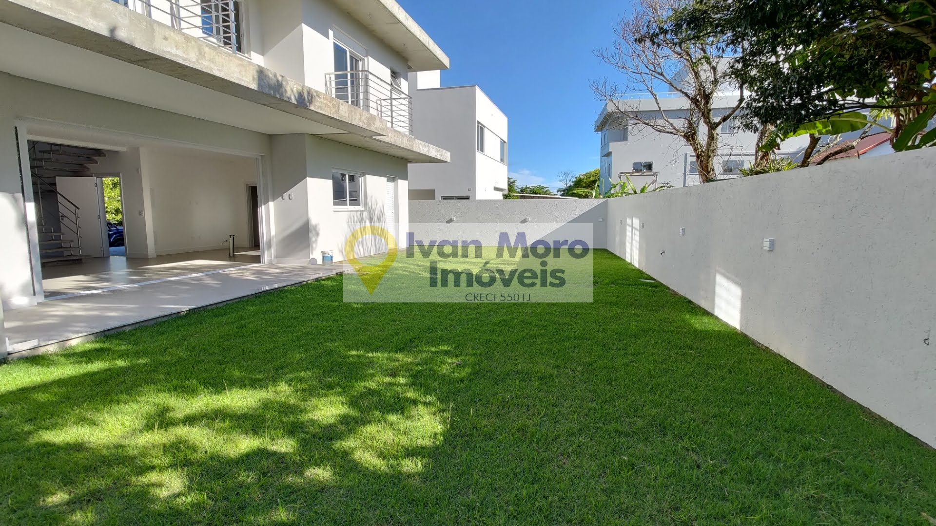 Casa à venda com 3 quartos, 3 suítes, 2 vagas e 269m² no Cachoeira do Bom Jesus, Florianópolis (SC) — foto 5 de 30