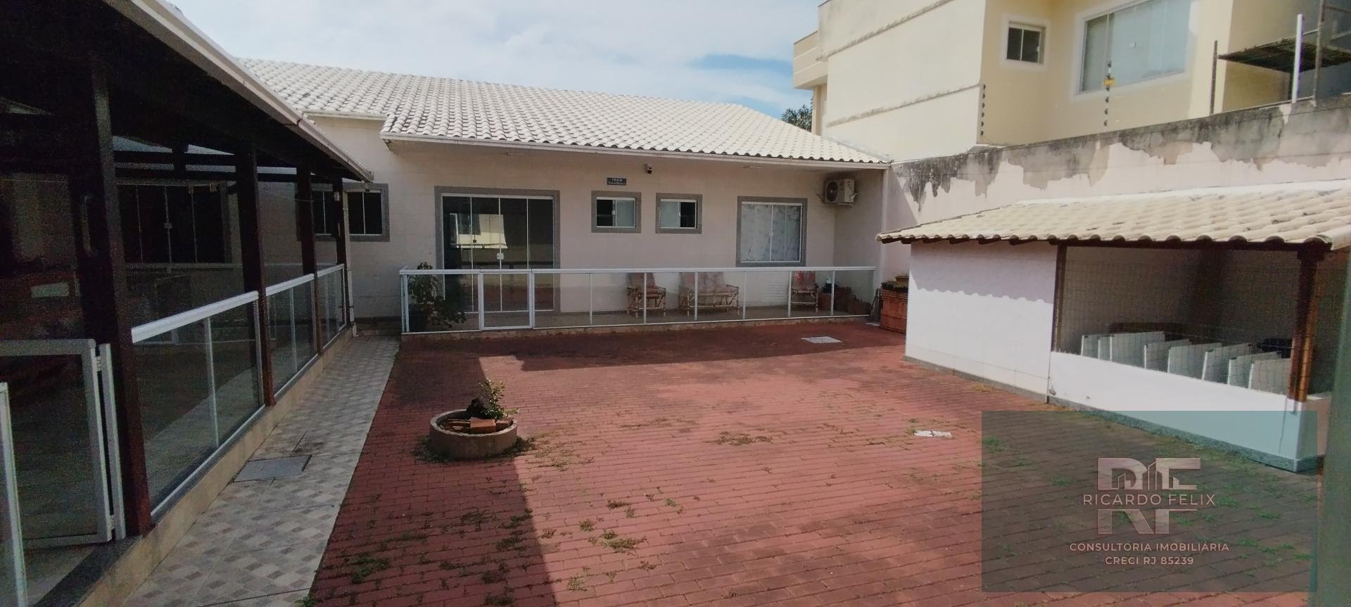 Casa à venda com 5 quartos, 2 suítes, 3 vagas e 560m² no Costazul, Rio das Ostras (RJ) — foto 28 de 30