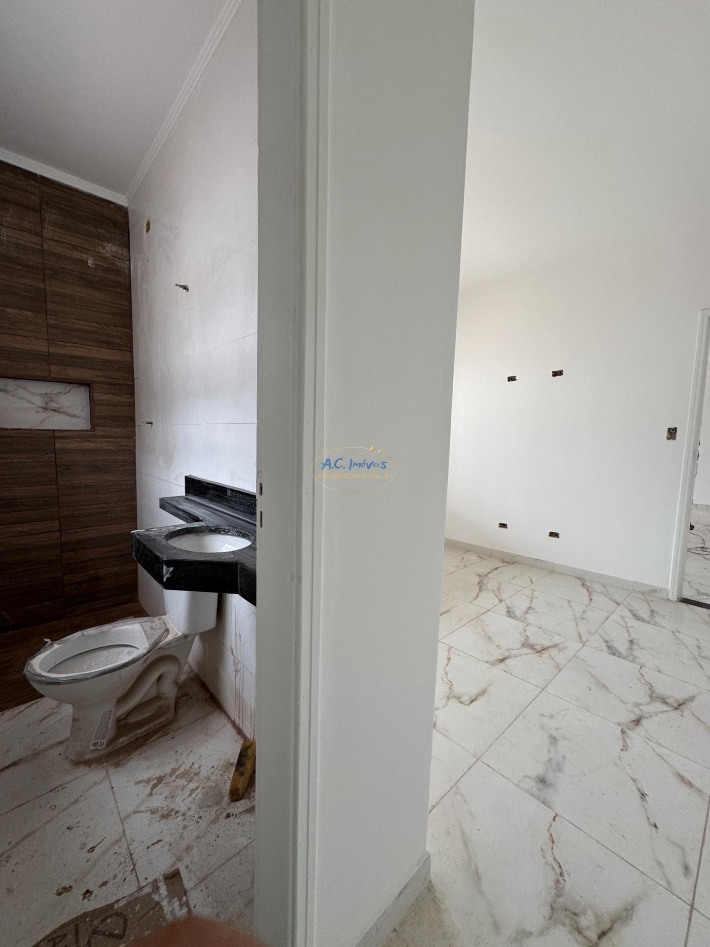 Casa à venda com 4 quartos, 3 suítes, 6 vagas e 435m² no Solemar, Praia Grande (SP) — foto 11 de 29