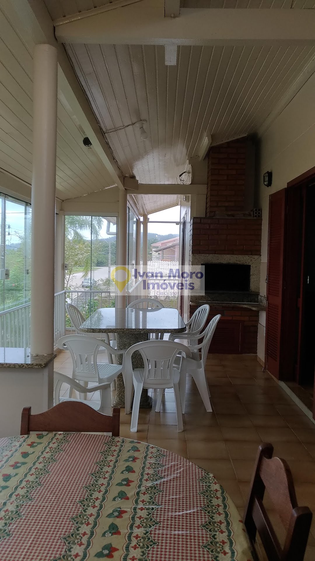 Casa para alugar com 4 quartos, 1 suíte, 4 vagas e 200m² no Daniela, Florianópolis (SC) — foto 14 de 30