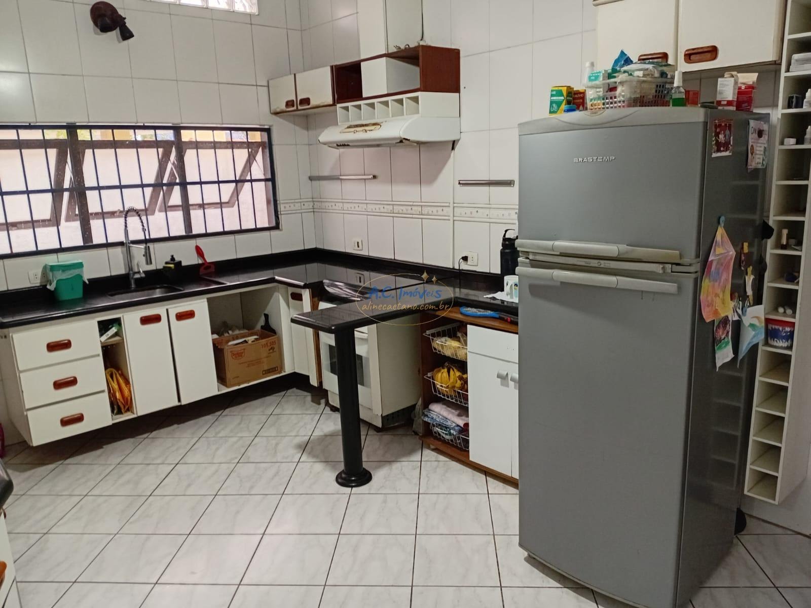 Casa à venda com 3 quartos, 1 suíte, 2 vagas e 107m² no Vila Tupi, Praia Grande (SP) — foto 15 de 24