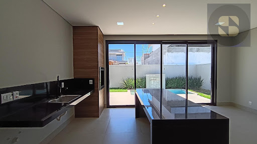 Design & Sofisticação: Casa no Condomínio Brisas