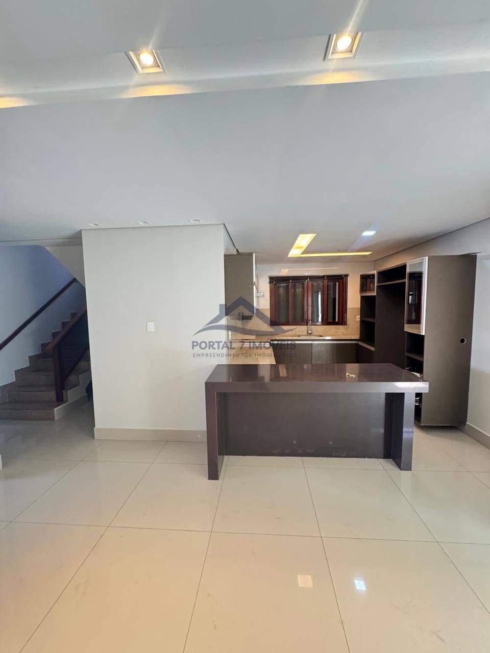 Casa à venda com 5 quartos, 2 suítes, 3 vagas e 230m² no Jardim Arizona, Sete Lagoas (MG) — foto 7 de 26