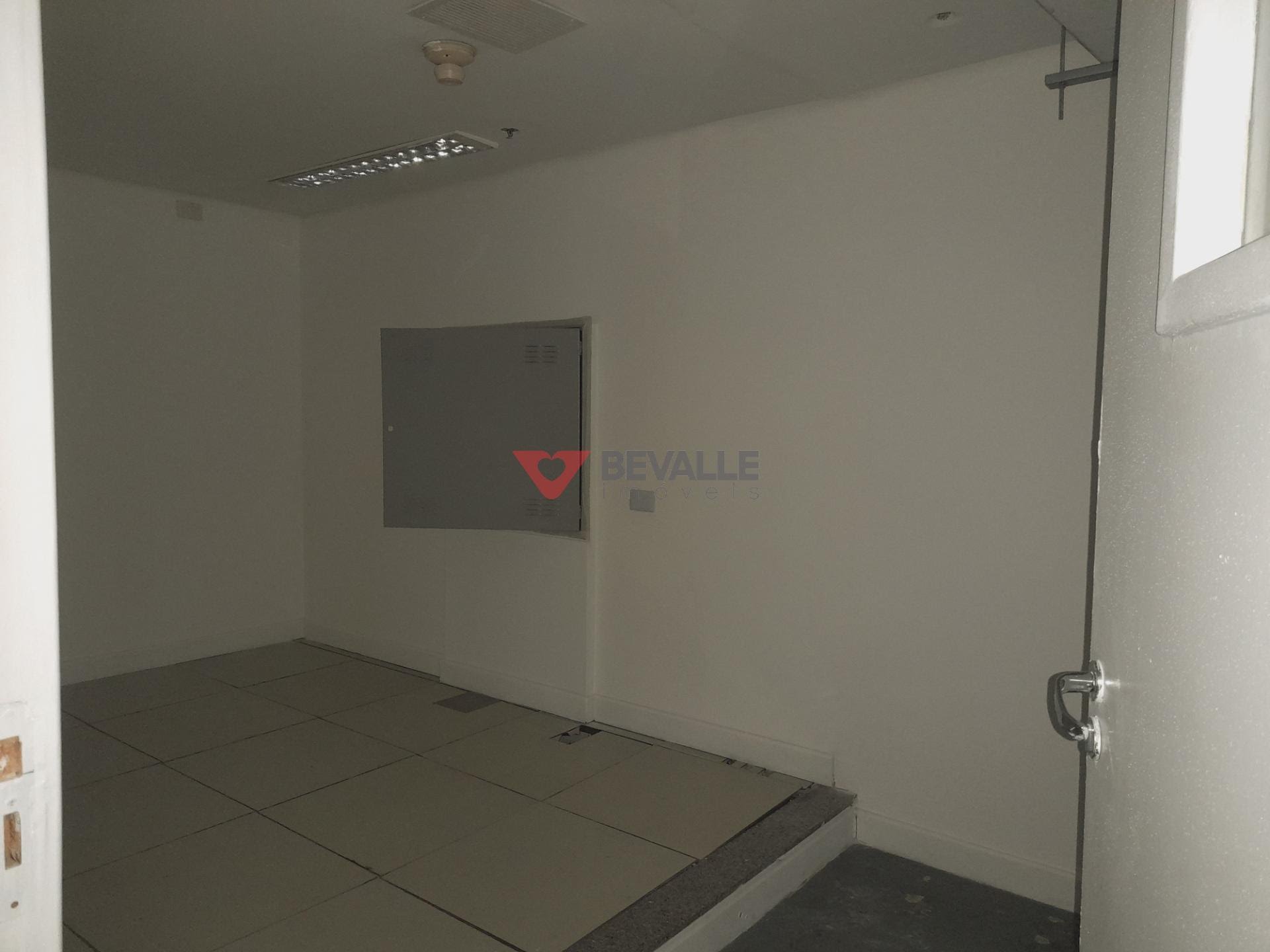 Comercial para alugar com 2 banheiros e 490m² no Humaitá, Rio de Janeiro (RJ) — foto 27 de 30