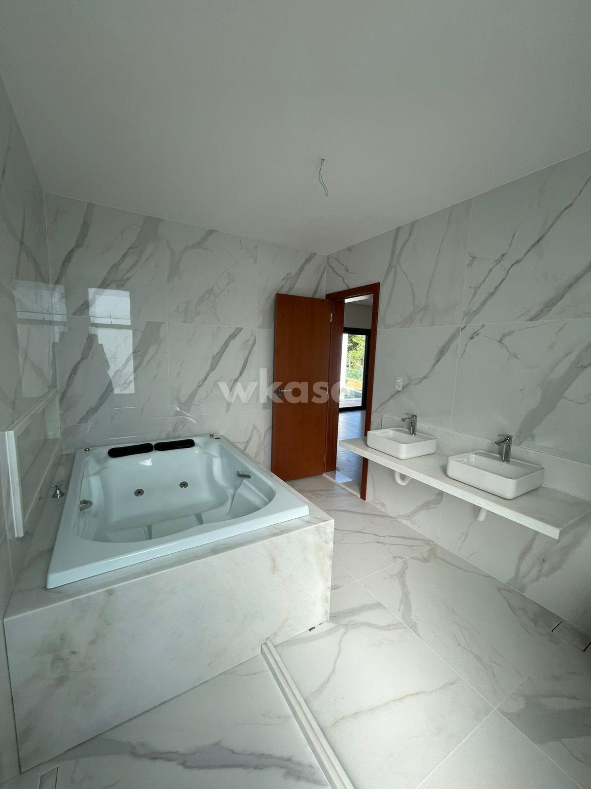 Casa à venda com 3 quartos, 3 suítes, 2 vagas e 570m² no Santa Paula I, Vila Velha (ES) — foto 12 de 22