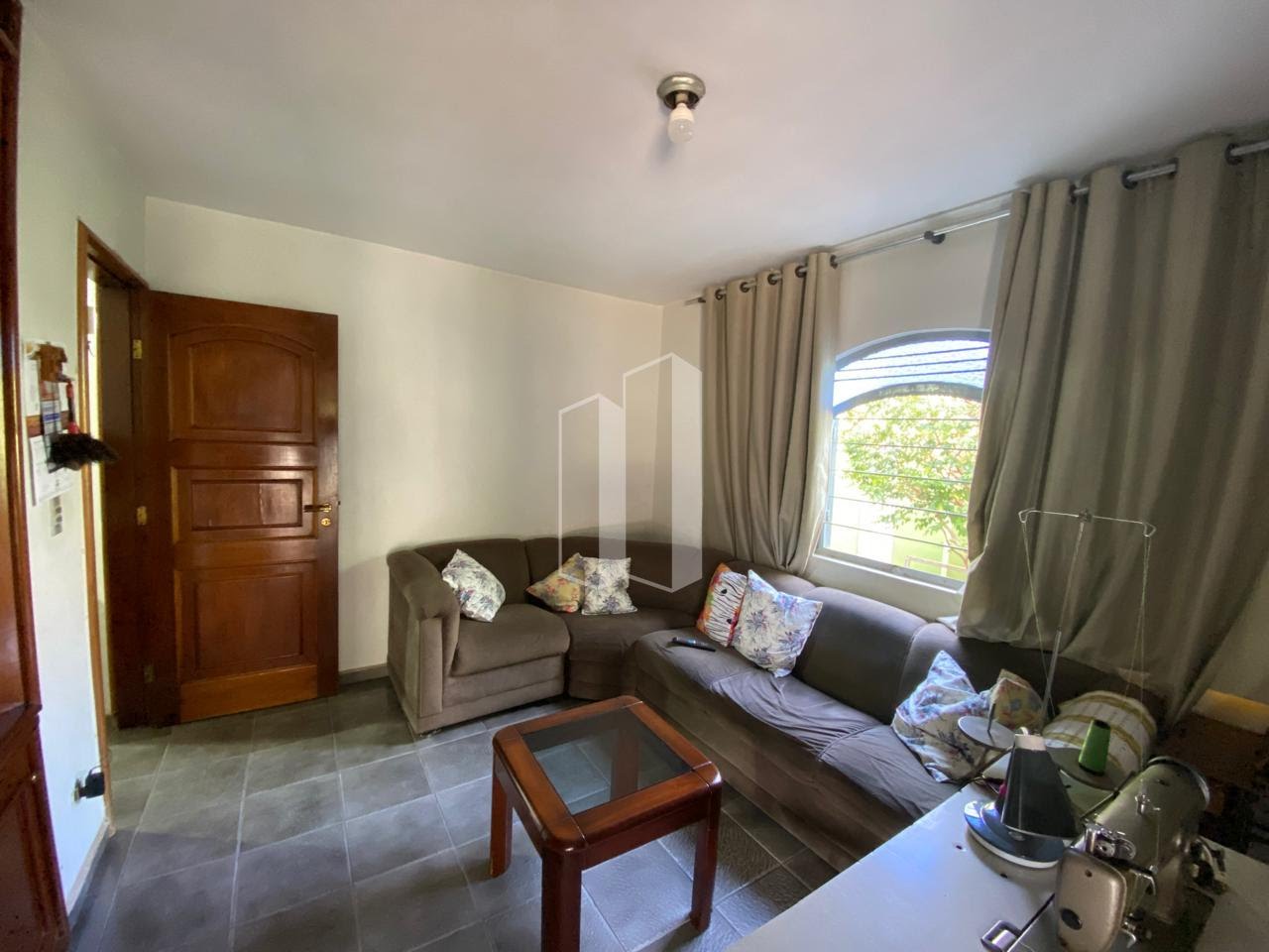 Casa à venda com 5 quartos, 2 suítes, 8 vagas e 164m² no Vila Lucy, Goiânia (GO) — foto 2 de 30